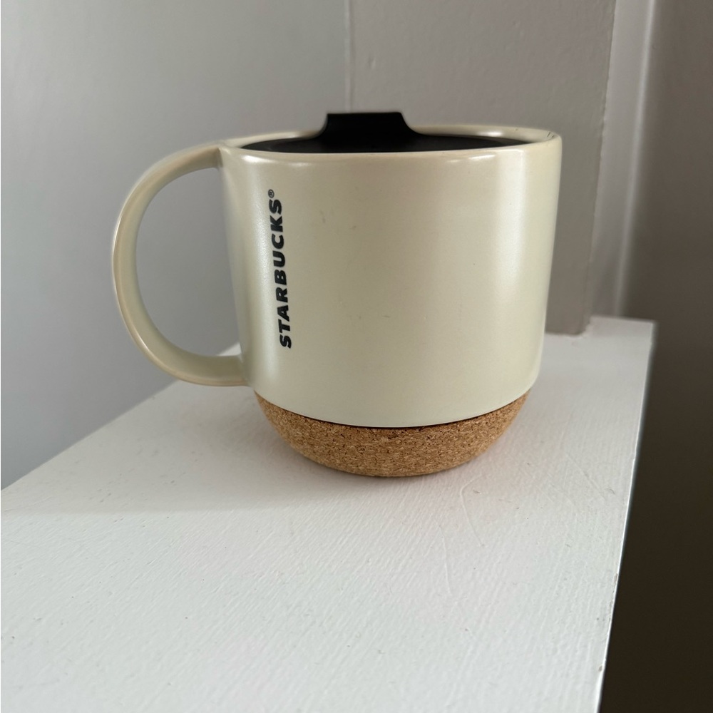 Starbucks 12oz Ivory Mug with Cork Base and travel lid
